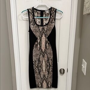 Black and Snake Pattern Sleeveless Dress
